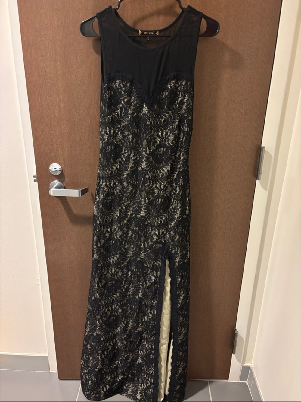 formal lace dress